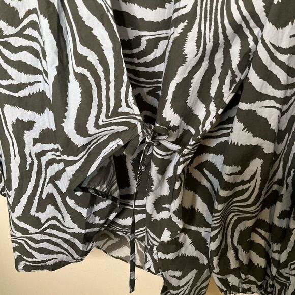 Ganni Zebra Poplin Wrap Top - Picture 3 of 8